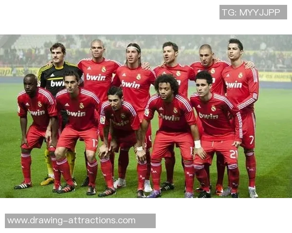 全足球明星广告盛典揭幕球场巨星齐聚展现无限魅力与激情 全足球明星广告盛典揭幕球场巨星齐聚展现无限魅力与激情